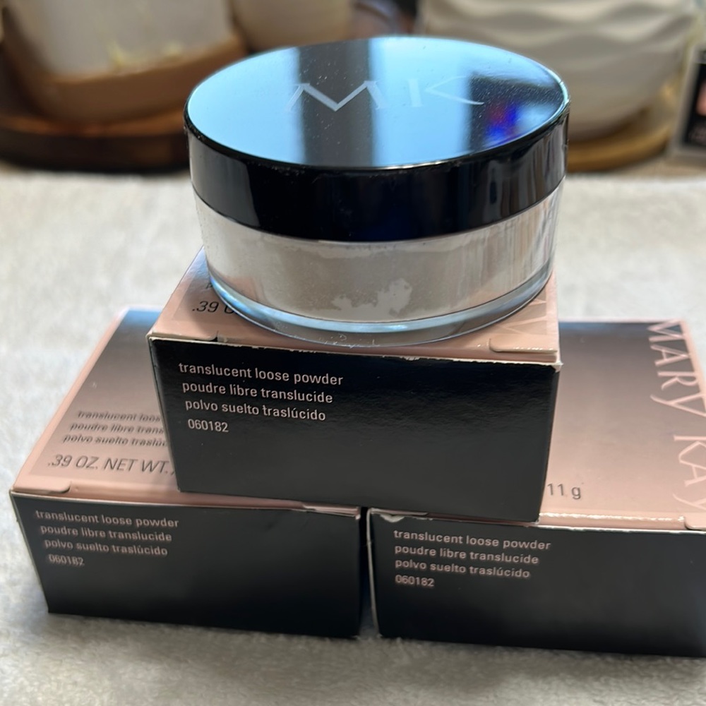 Mary Kay Translucent Loose Powder